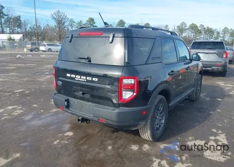 2022 Ford Bronco Sport Big Bend z USA, uszkodzony, nr VIN 3FMCR9B60NRD90996